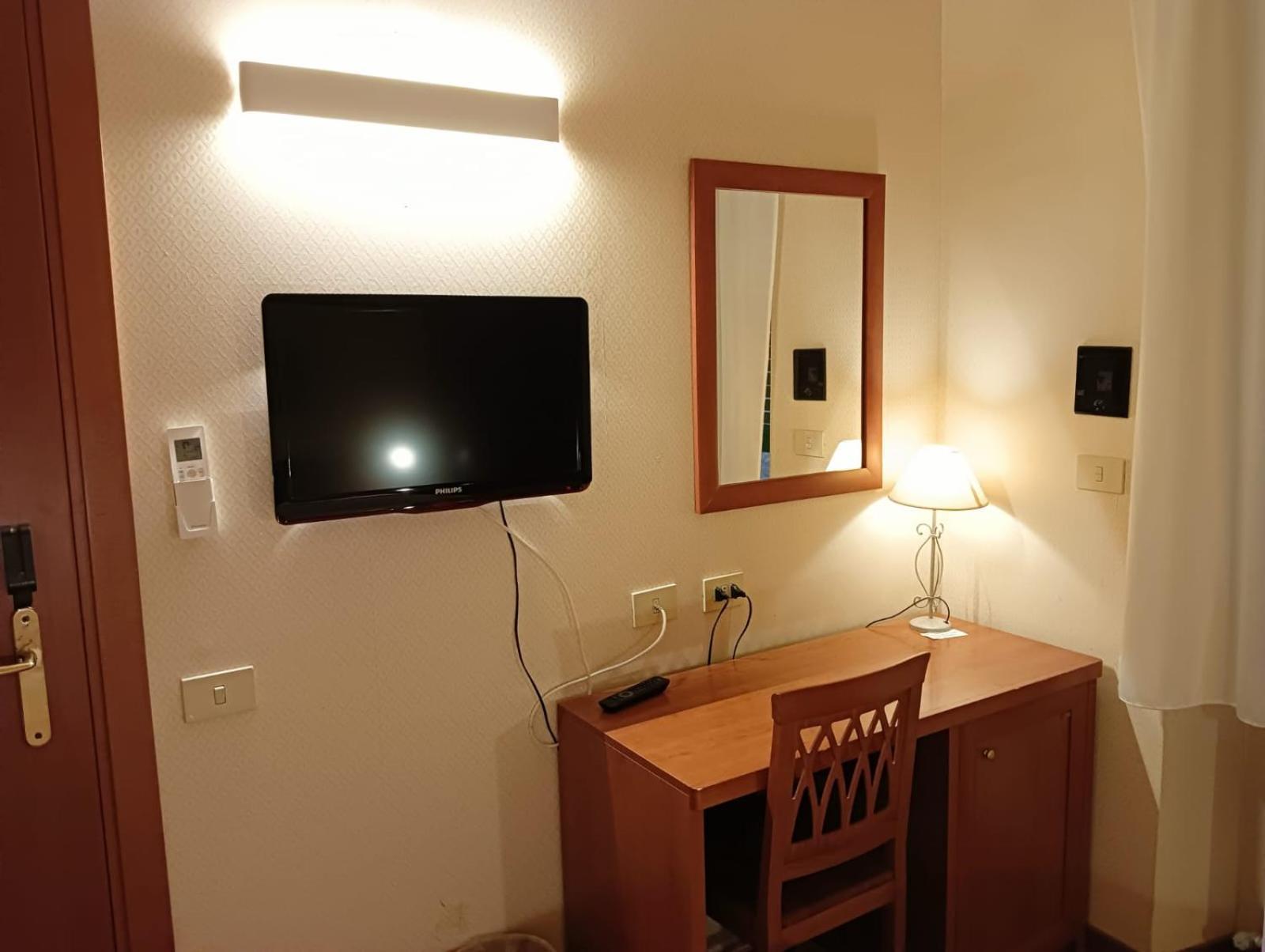 Hotel Arcadia Мачерата Экстерьер фото